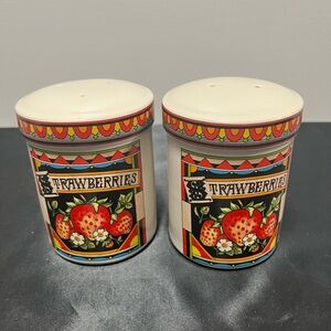 Strawberry Design Ceramic Salt & Pepper Shakers